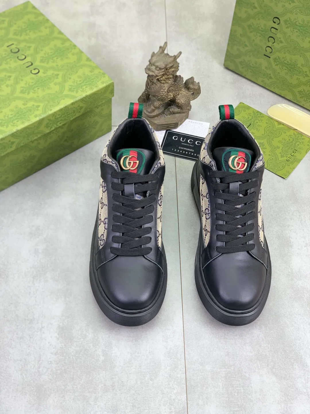Men's men's shoes 💰P440💰 [New model] (GUCCI) official website's latest 🎁🎁casual and fashionable men's shoes 👟, hot style 💥 style is simple and elegant, exclusive for trendy men. Unique official website's latest brand double G elements Original 👑Gucci decoration, fashionable and generous, the fabric is original frosted calfskin✅Fully imported first-layer pigskin lining, the official website specifies wear-resistant, lightweight original rubber casual outsole, the classic model is taken in real life🎬38-44 2️⃣ colors available